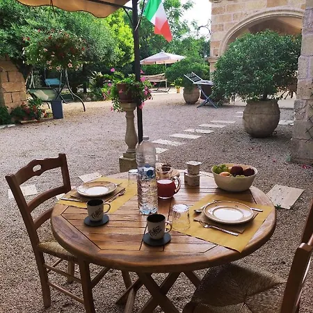 Tenuta Il Grifo Bed & Breakfast Tiggiano